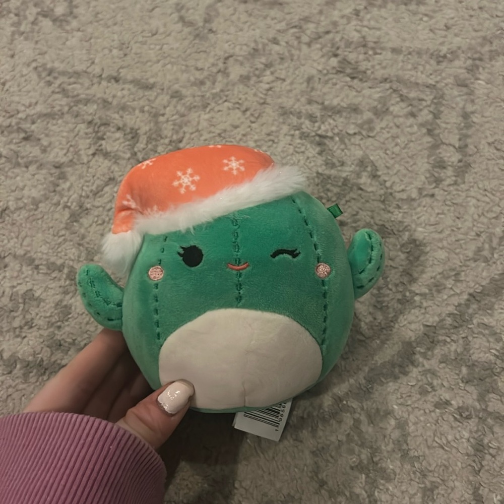 5 inch, green, christmas, cactus, “Maritza” squishmallow